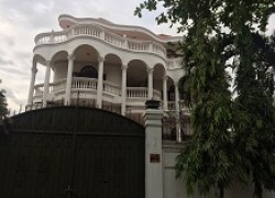 Cho thuê biệt thự đường Đặng Hữu Phổ Thảo Điền