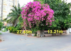 Bán biệt thự góc hai mặt tiền đường 64 Thảo Điền