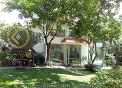 Khu biệt thự đẹp nhất Quận 2 bán