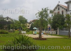 Đất Thảo Điền đường Nguyễn Văn Hưởng