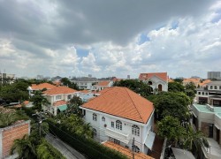 Bán biệt thự cao cấp khu 189 Nguyễn Văn Hưởng Thảo Điền