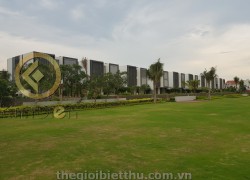 Biệt thự mặt tiền Nguyễn Văn Hưởng bán