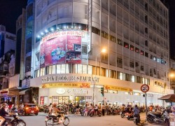 Cho thuê tòa nhà góc 2 mặt tiền 411 Trần Hưng Đạo và Châu Văn Liêm