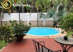 Bán biệt thự Thảo Điền mặt tiền Nguyễn Văn Hưởng