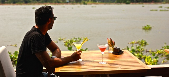 nha hang the deck thao dien nha hang the deck thao dien