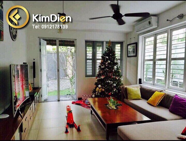 Long description image 1