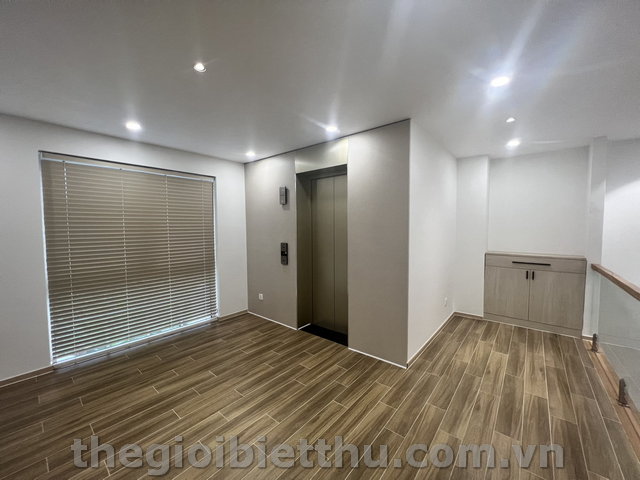 bán biệt thự thảo điền quận 2