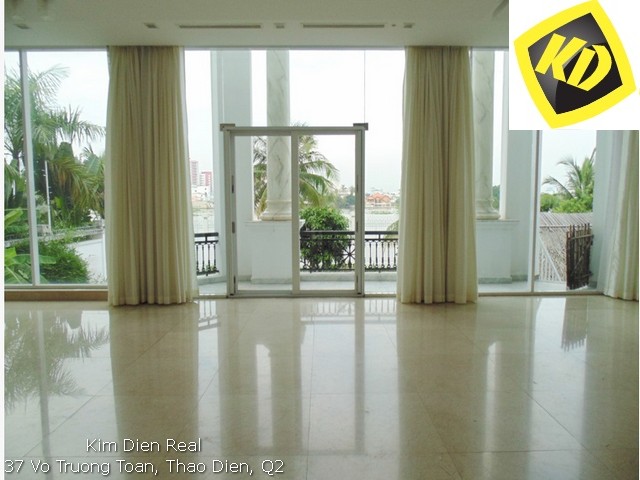 Long description image 1