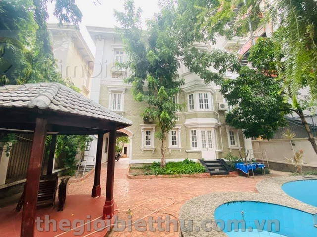 Long description image 1