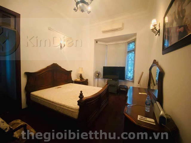 Long description image 1