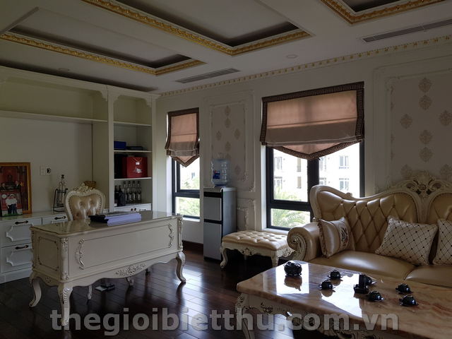 Long description image 1