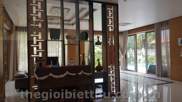 Long description image 1