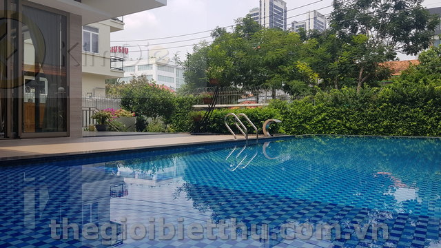 Long description image 1