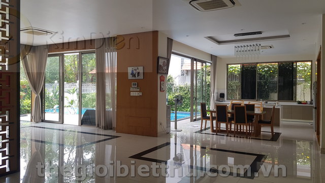 Long description image 1