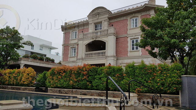 Long description image 1