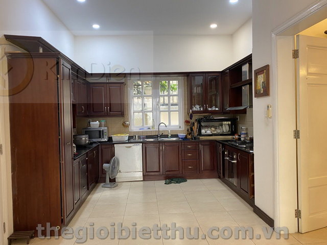 Long description image 1