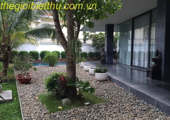 Long description image 1