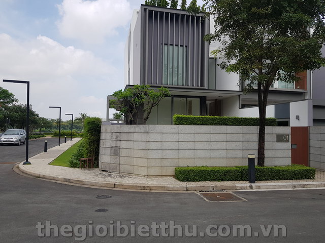 Long description image 1