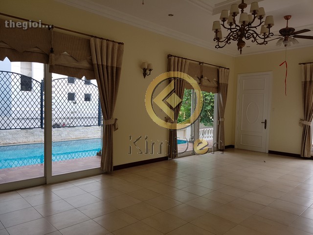 Long description image 1