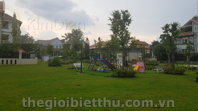 Long description image 1