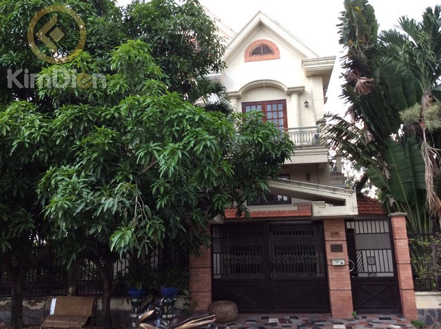 Long description image 1