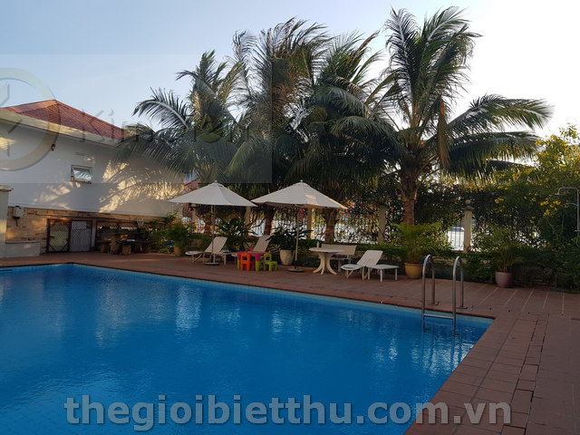 biệt thự mặt tiền nguyễn văn hưởng Thảo điền