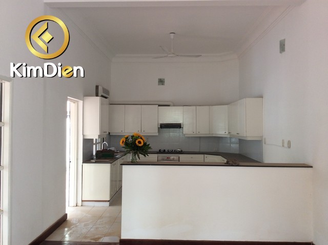 Long description image 1