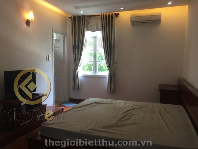 Long description image 1