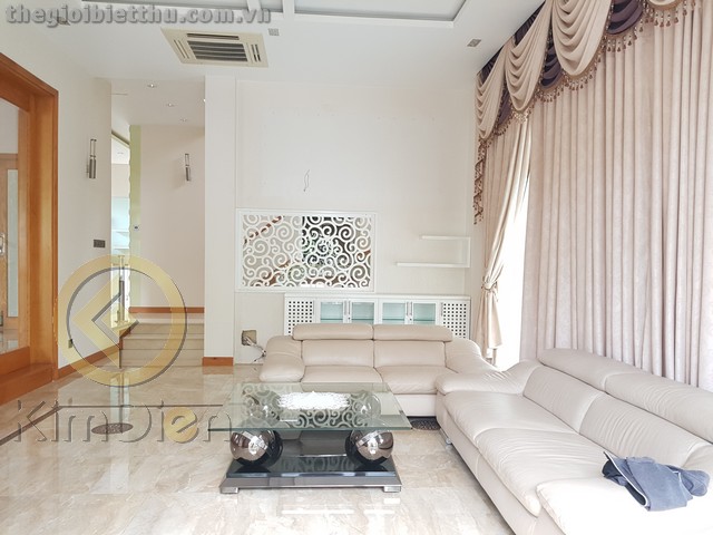 Long description image 1