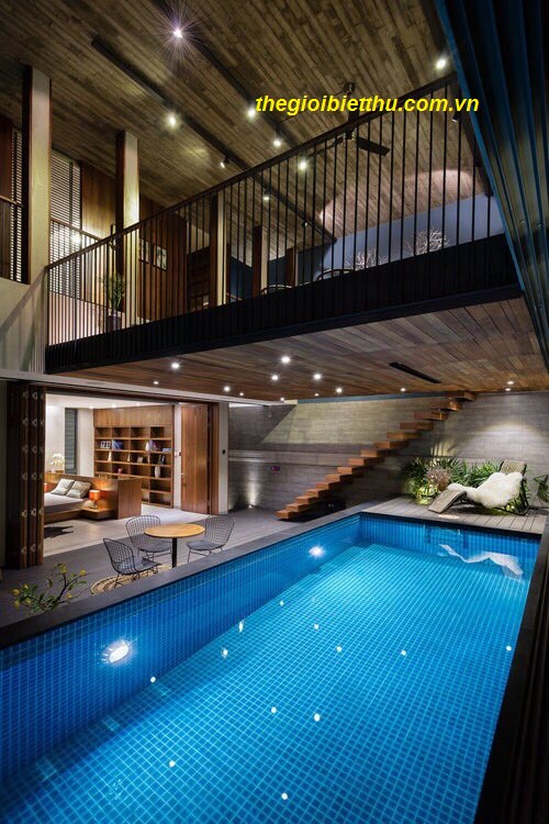 Long description image 1