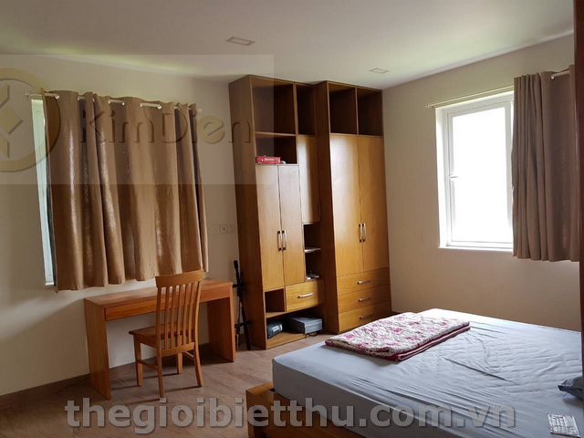 Long description image 1