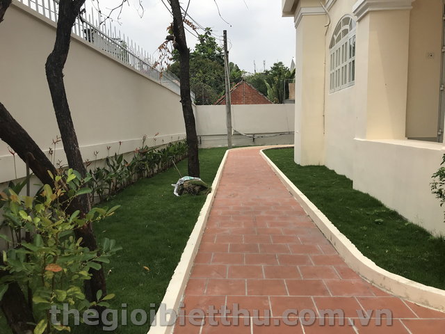 villa thao dien quan 2