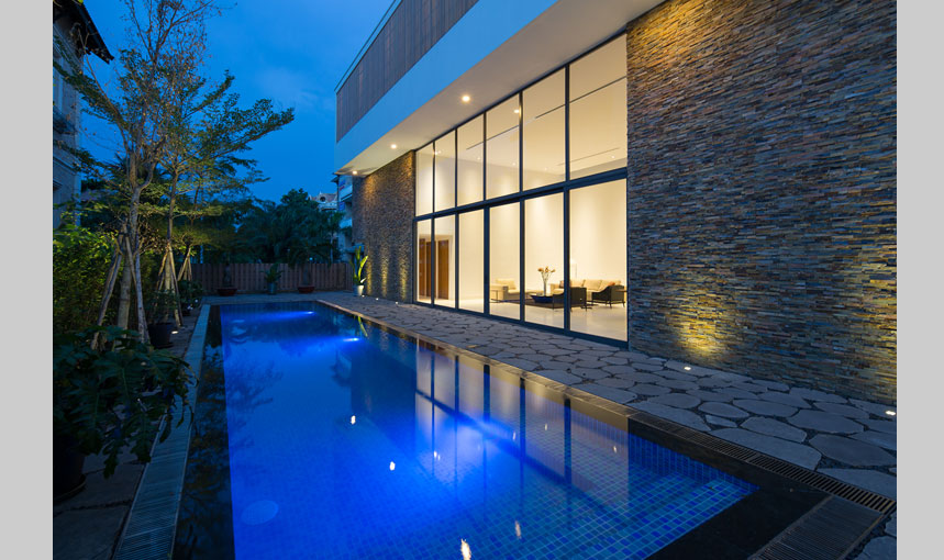 Long description image 1