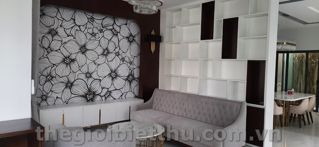 ban biet thu verosa park