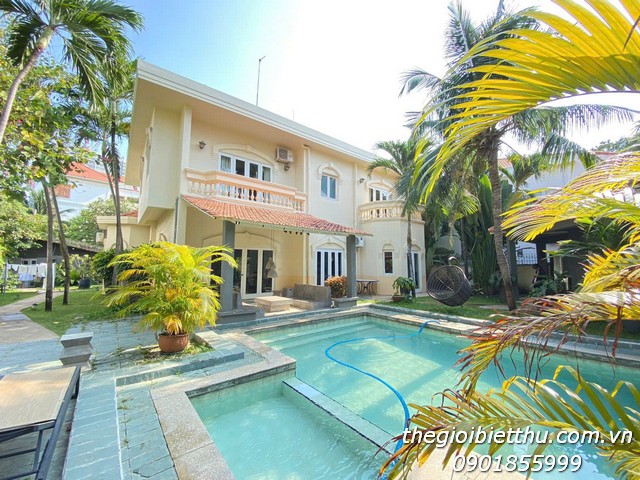 Long description image 1