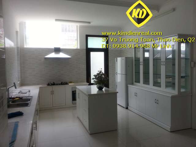 Long description image 1