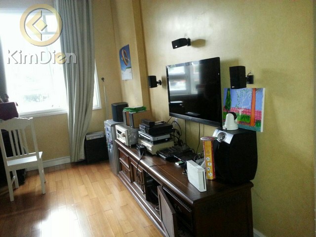 Long description image 1