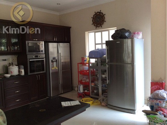 Long description image 1