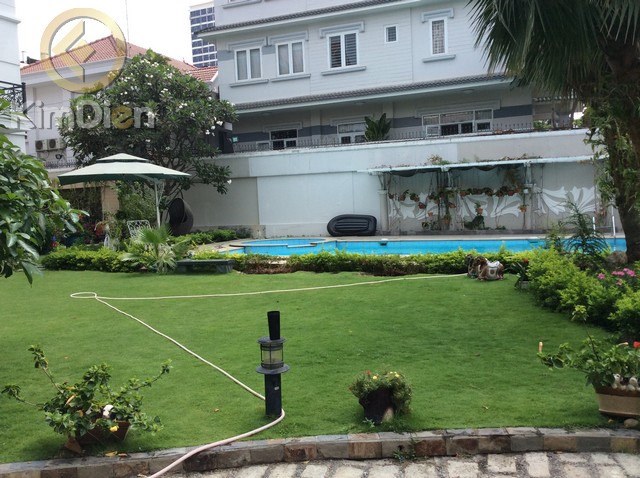 Long description image 1