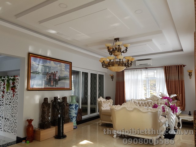 Long description image 1