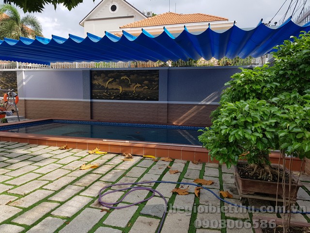 Long description image 1